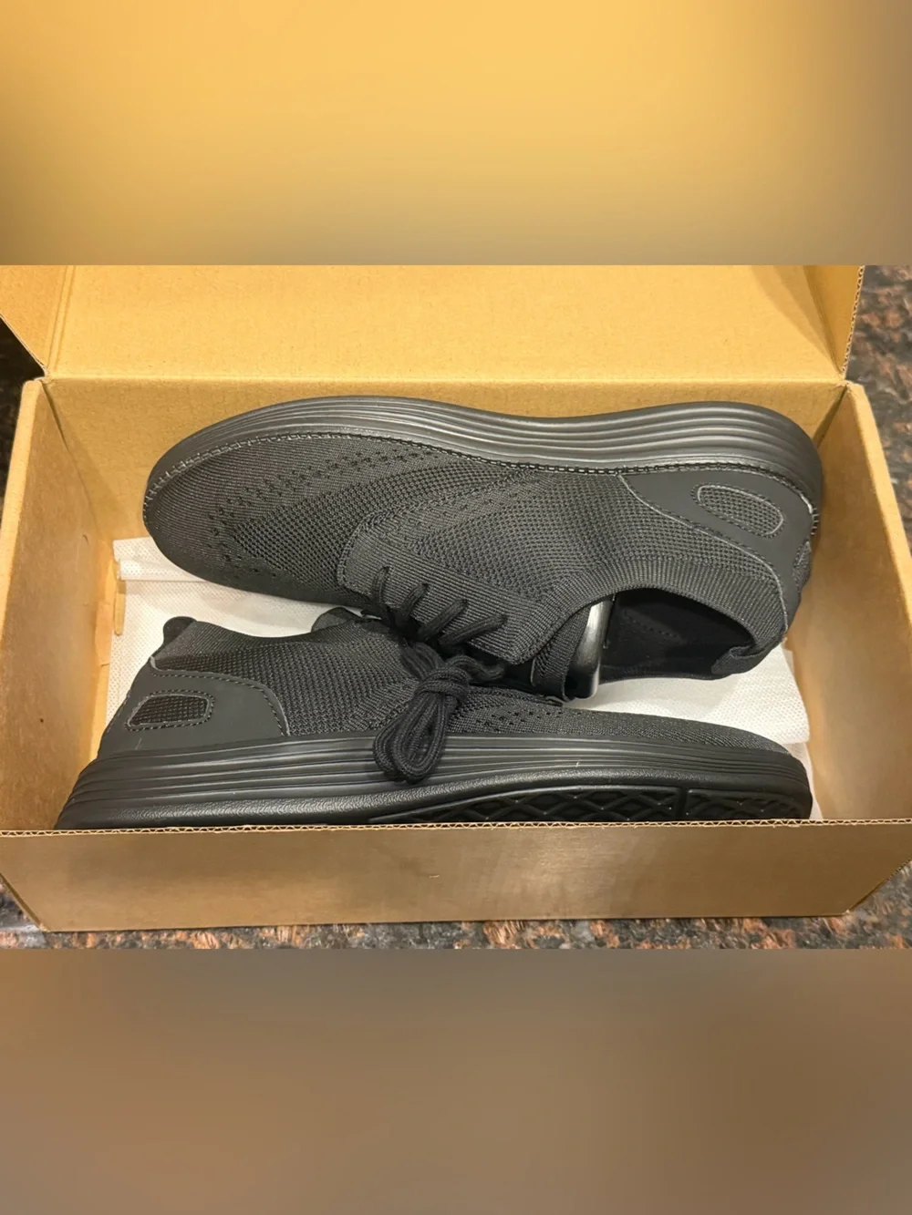 Men's All-Black Lightweight Knit Casual Sneaker. Size 38. New in box